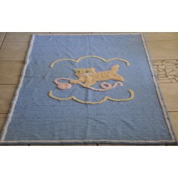 Vintage All Cotton Chenille Baby Bedspread With Kitten